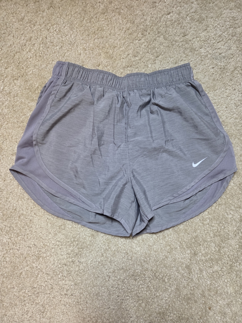Women's Nike Dri-FIT Tempo Shorts Heather Gray Size Small Athletic Athleisure